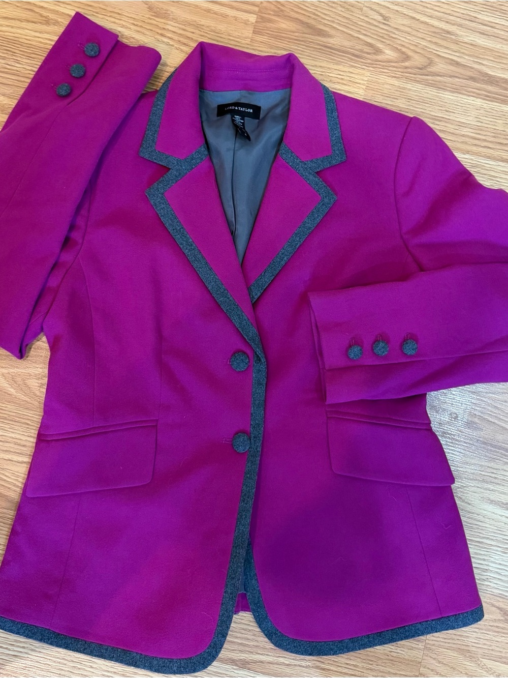 Lord and Taylor Womens 4 Magenta Pink Grey Wool Blend Contrast Trim Blazer Jacke - Picture 6 of 6